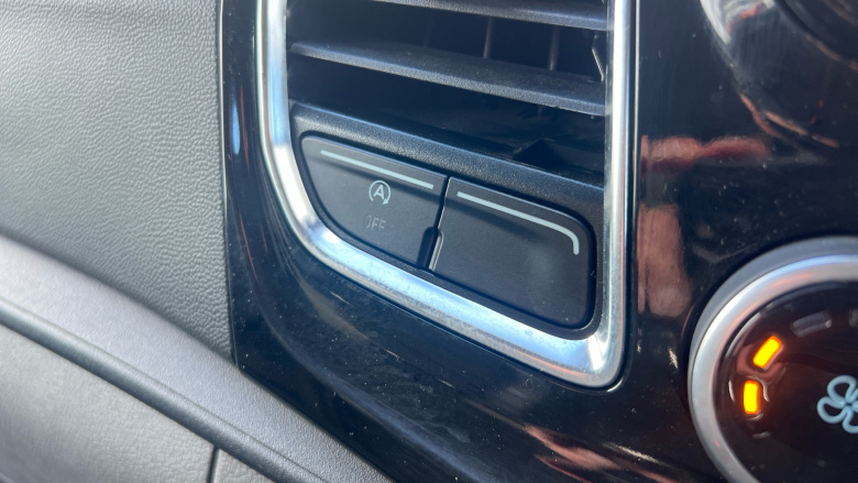 Ford Transit Custom 320 L1 Diesel Fwd 2.0 EcoBlue 170ps High Roof Limited Van